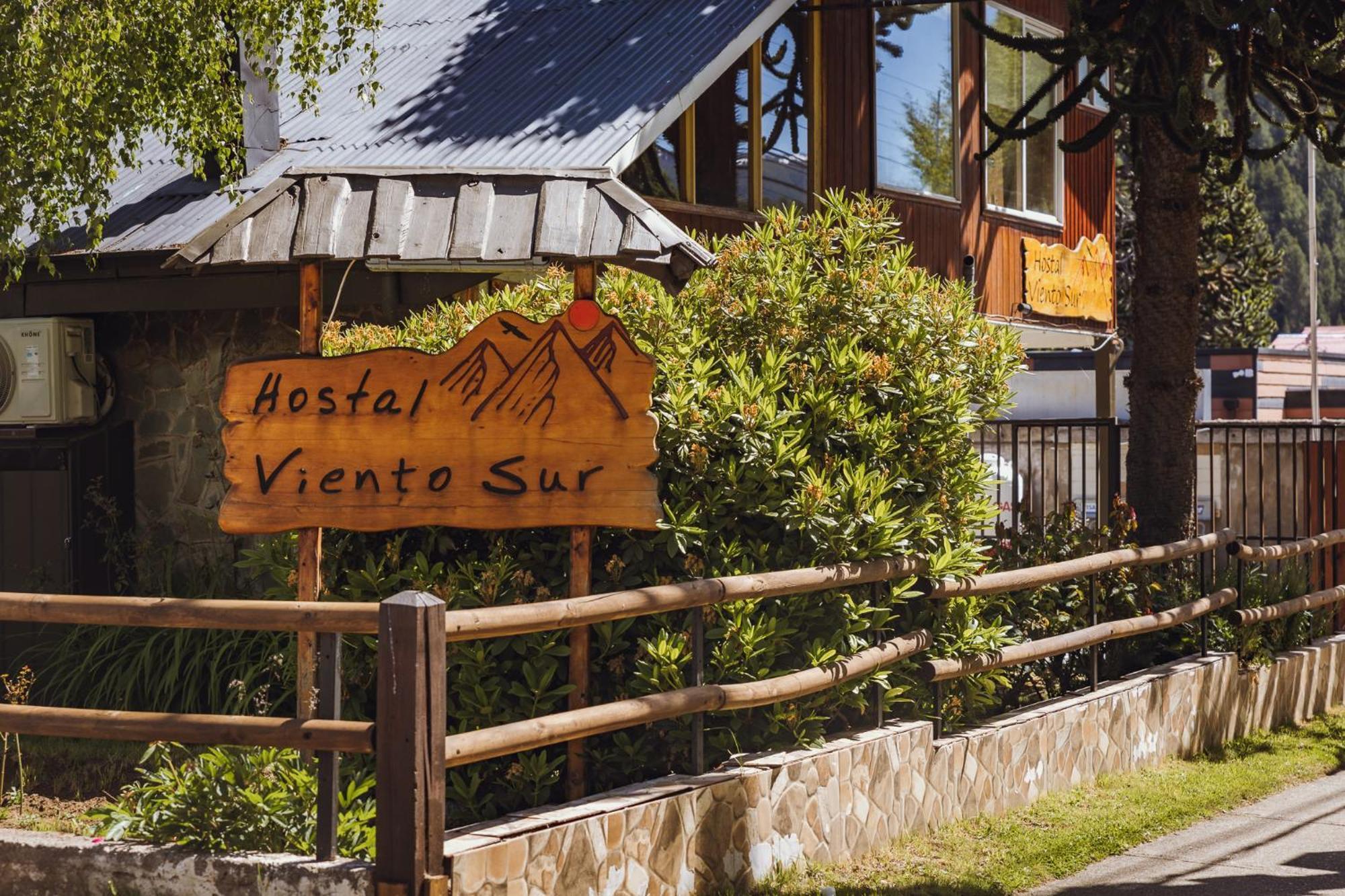 Hostal Viento Sur Coyhaique Exterior photo