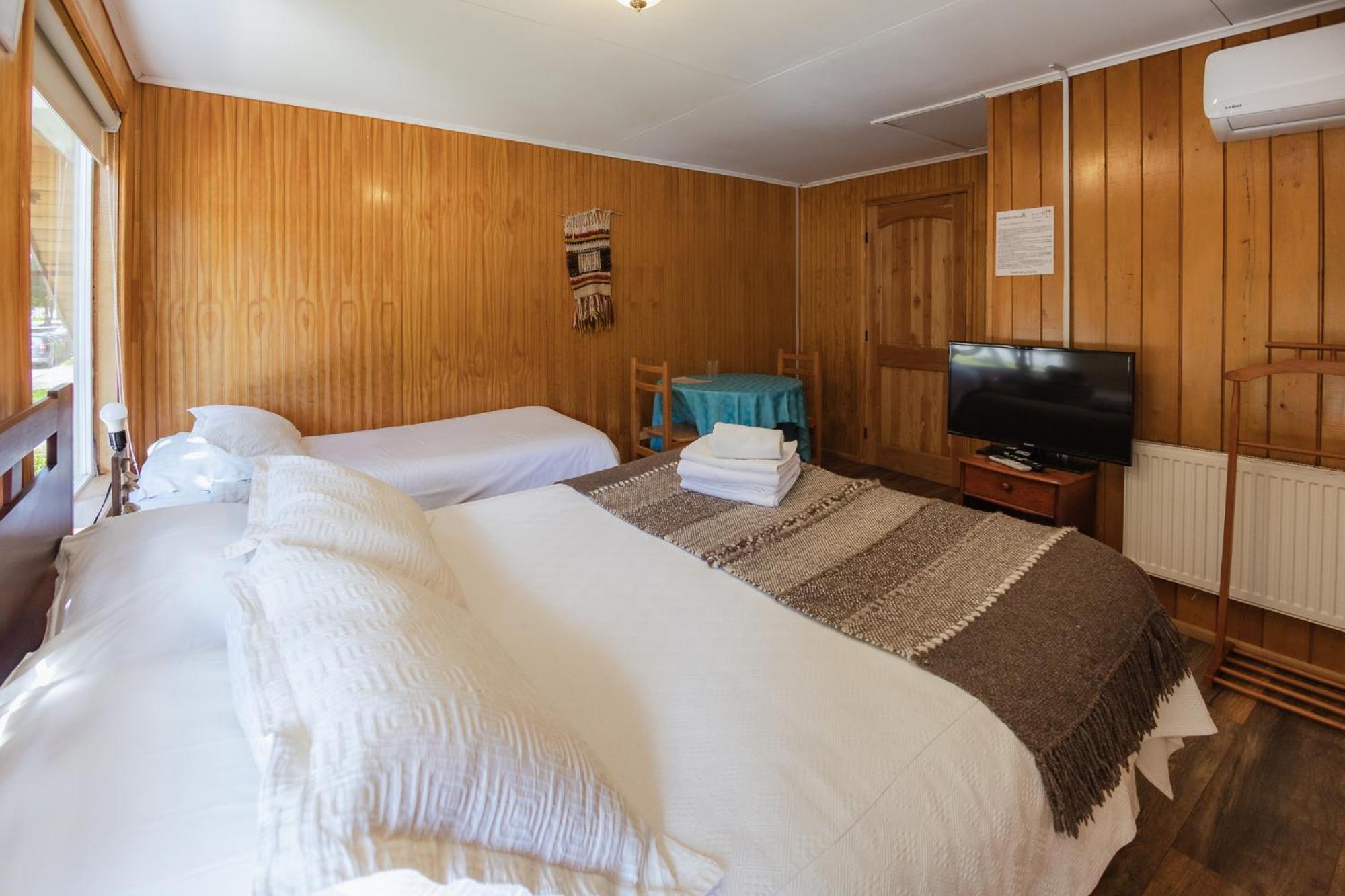 Hostal Viento Sur Coyhaique Exterior photo